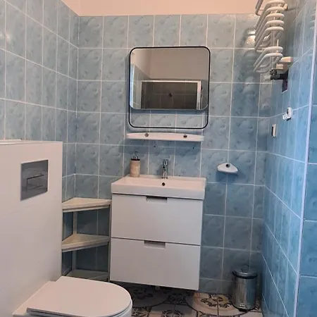 Apartamento W Otoczeniu Natury - Bezplatny Parking
