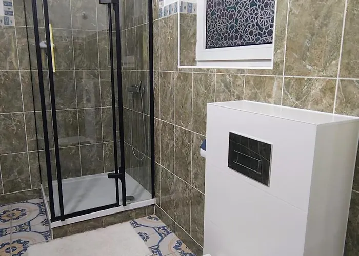 Apartmán W Otoczeniu Natury - Bezplatny Parking Vratislav